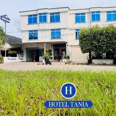 Hotel Tania Caucasia Eksteriør billede