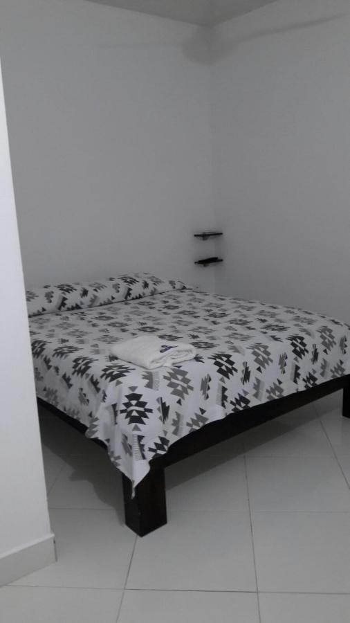 Hotel Tania Caucasia Eksteriør billede